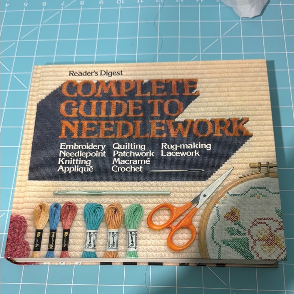 Reader's Digest Complete Guide to Needlework